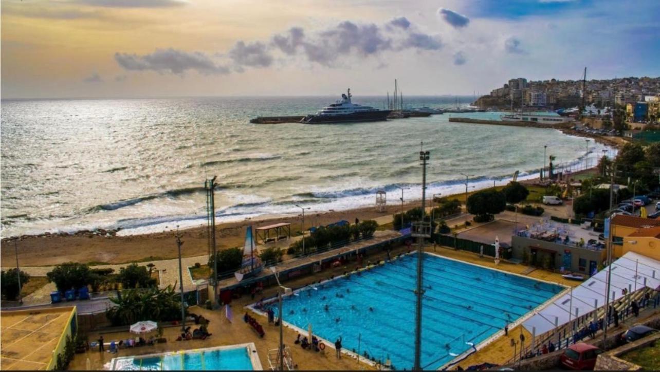 Apartment Blue Grand Di Giorgio 10 Mins From The Port. Piraeus